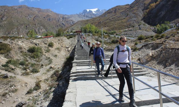 अप्रिलमा नेपाल भित्रिने पर्यटक १२.७५ प्रतिशतले बढे