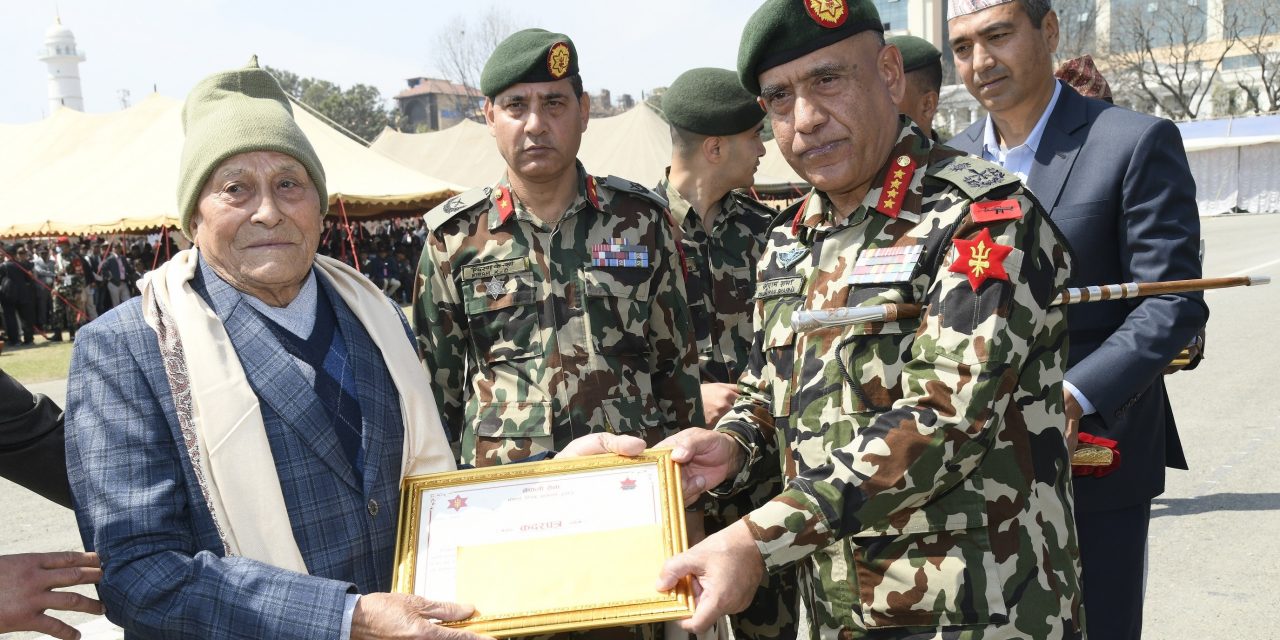 भूतपूर्व सैनिक स्वतःस्फूर्त योगदान दिन सक्ने तालिम प्राप्त जनशक्ति : प्रधान सेनापति शर्मा