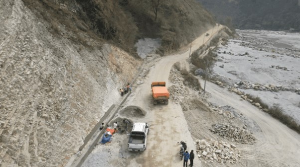 कालीगण्डकी लोकमार्ग : पन्ध्र वर्षमा ६५ प्रतिशत प्रगति, स्थानीय असन्तुष्ट