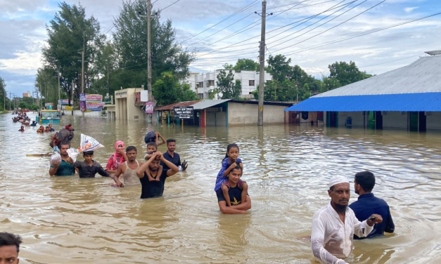 बङ्गलादेशमा बाढीले ५९ जनाको मृत्यु, हजारौँ घरबारविहीन