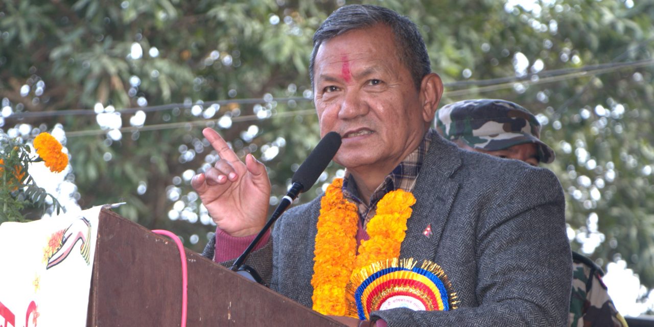 गठबन्धन सरकार ढल्छ कि भन्ने भ्रममा नपर्न सञ्चारमन्त्रीको आग्रह