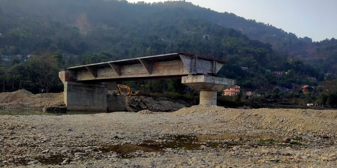 आँधीखोला पुल : सातवर्षमा तेस्रोपटक म्याद थप गर्दा पनि सम्पन्न भएन