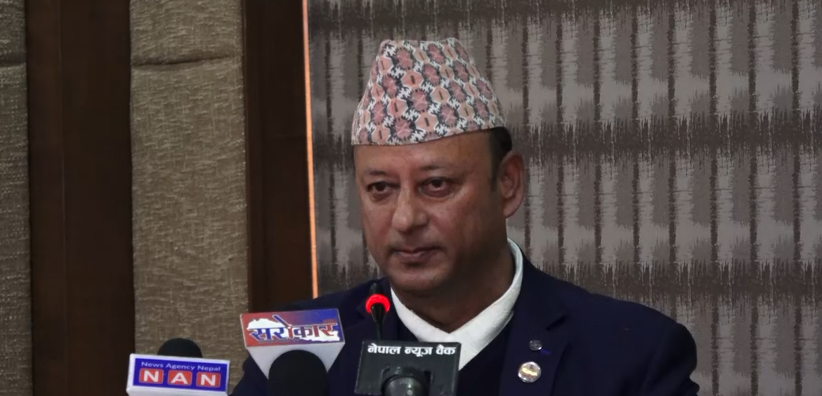 ठेक्का प्रकरणमा आफ्नो संलग्नता पुष्टि गर्न मन्त्री खड्काका चूनौती, भने– ‘सत्यतथ्य ल्याए पुरस्कार दिन्छु’