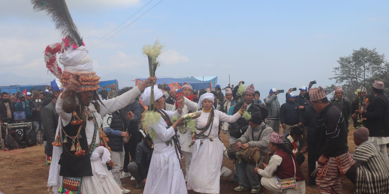 घुम्नैपर्ने एक सय गन्तव्यमध्येको मुन्दुम पदमार्ग प्रवर्द्धन गर्न महोत्सव