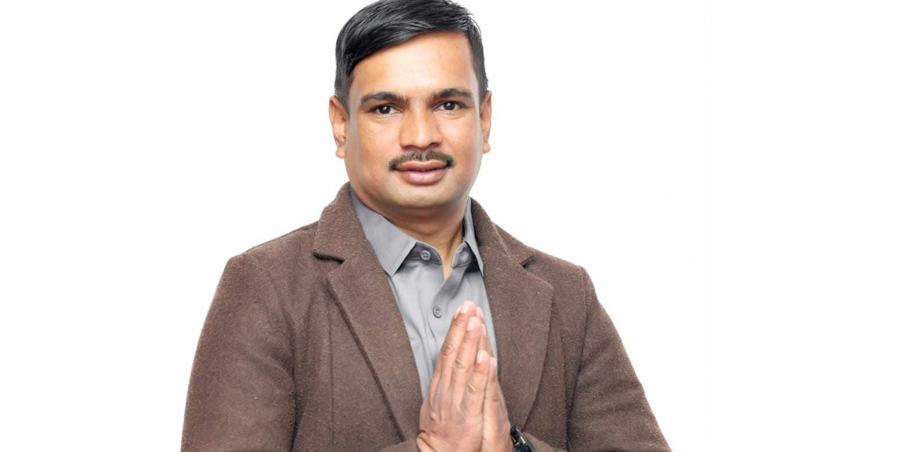 प्रचण्डको लिगेसी बोकेर क्रान्तिकारीको अध्यक्ष दौडमा सापकोटा