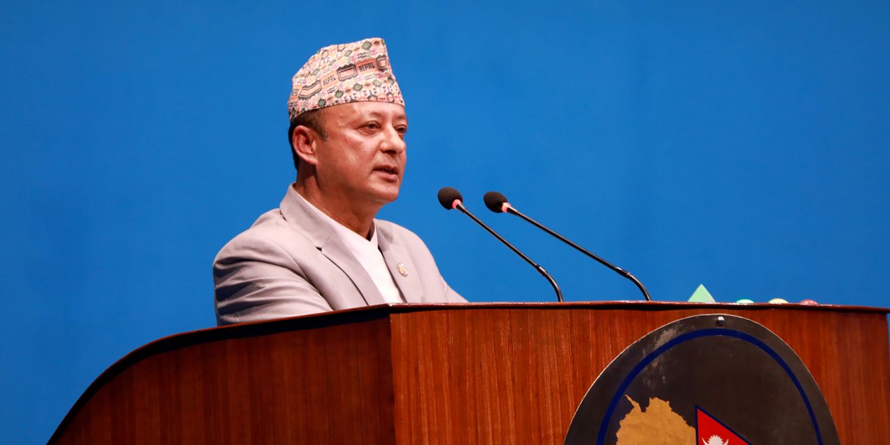 समयमै कार्यसम्पादन मूल्याङ्कन नबुझाएकाले कुलमान घिसिङलाई शुन्य अंक दिनुपर्‍यो : ऊर्जामन्त्री खड्का