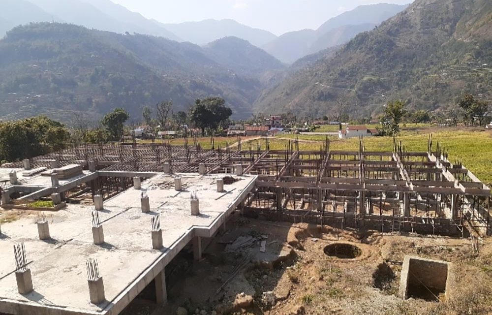 विकट गाउँमा निर्माणाधीन अस्पताल पाँच वर्षदेखि अलपत्र
