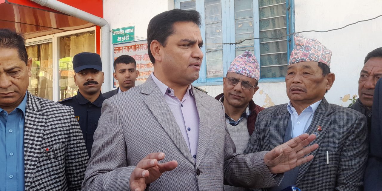 औषधि छैन भन्ने छुट सरकारी अस्पताललाई छैन : स्वास्थ्यमन्त्री पौडेल