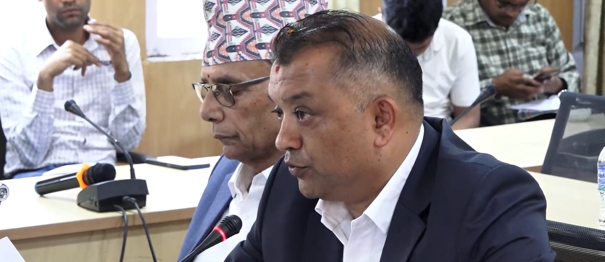 आन्दोलन रोक्न ट्रेड युनियनलाई गगन थापाको आग्रह