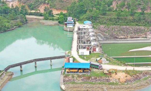 बङ्गलादेशमा व्यावसायिक रूपमा विद्युत् निर्यात सुरु