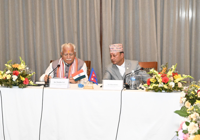 नेपाल -भारत ऊर्जा सहकार्यमा नयाँ आयाम, दुई ४०० केभी प्रसारण कोरिडोरका सम्झौतापत्रमा हस्ताक्षर