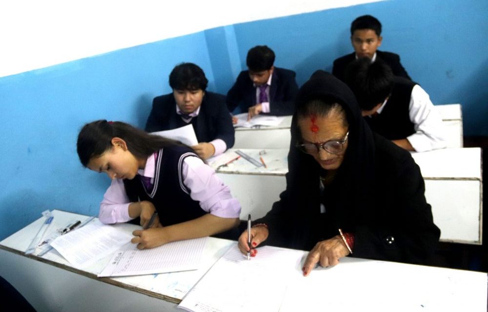 कक्षा १२ को परीक्षामा ७३ वर्षीया परीक्षार्थी पनि