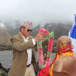 अन्नपूर्ण आधार शिविरमा प्रथम आरोहीको सालिक अनावरण