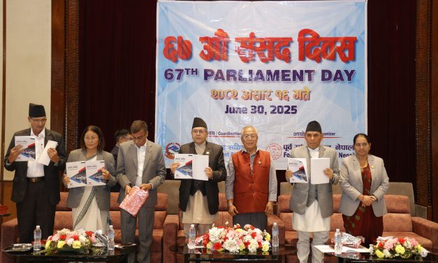 लोकतन्त्रप्रति सकारात्मक सन्देश प्रवाह गर्न पूर्वसांसदको भूमिका महत्त्वपूर्ण : सभामुख घिमिरे