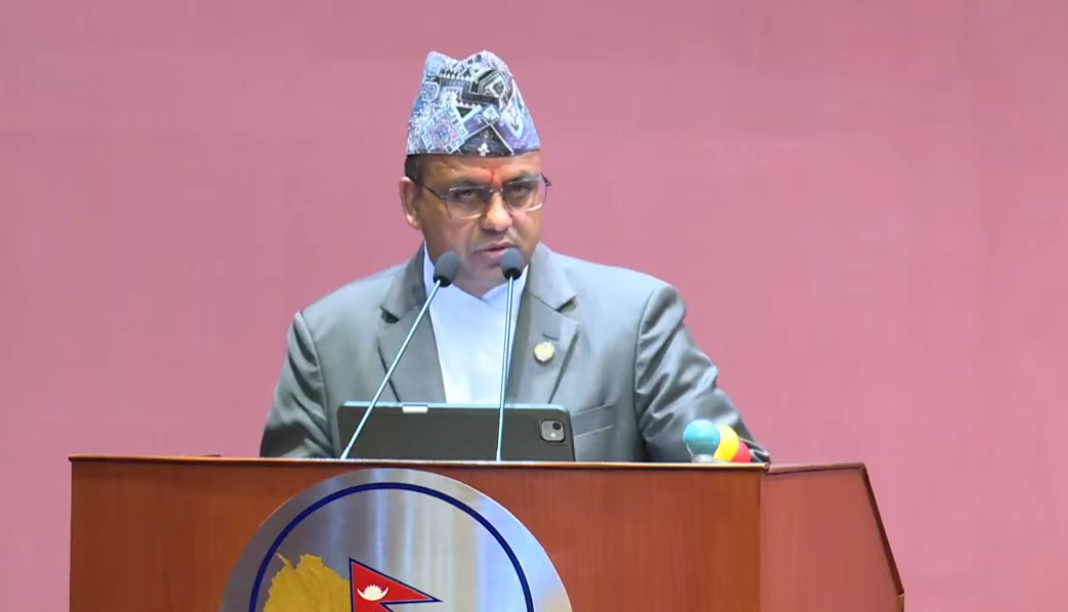 पारदर्शी र खुला प्रक्रियाद्वारा जहाज थप्ने प्रक्रिया अघि बढेको छ : मन्त्री पाण्डे