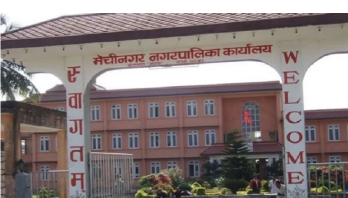 विपन्नलाई निःशुल्क धारा, श्रमिकको स्वास्थ्य बिमा